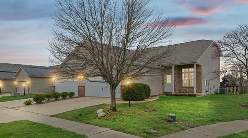 1509 Greyrock Ln, Champaign, IL, 61822-2402 | Card Image