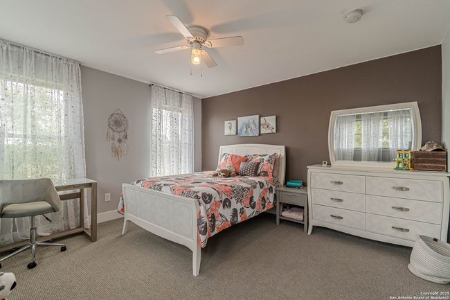 3951 Briar Hollow St, House other with 3 bedrooms, 2 bathrooms and null parking in San Antonio TX | Image 37