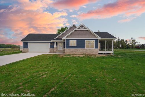 4050 Cayman Dr, Dewitt, MI, 48820-7111 | Card Image