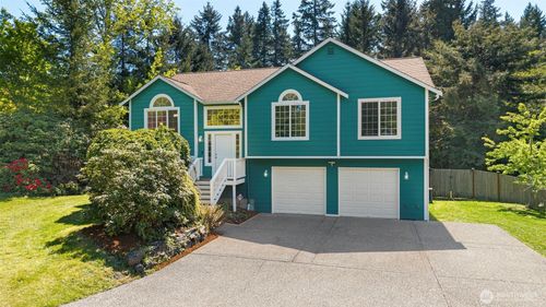 5033 Nw Uff Da Ln, Silverdale, WA, 98383-9616 | Card Image