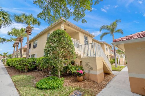 203-203 Casa Del Lago Way, VENICE, FL, 34292-5387 | Card Image