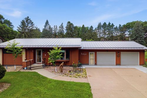 413 Orchard View Drive, La Crescent, MN, 55947 | Card Image