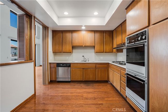Kitchen | Image 12