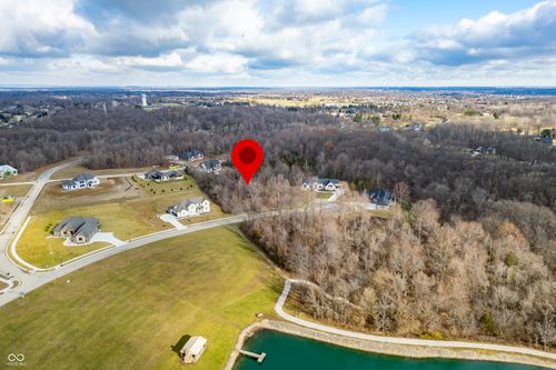 4332 Chapel Hill Ct, Bargersville, IN, 46106-8021 | Card Image