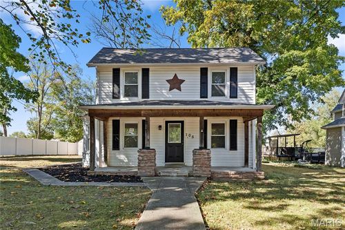 105 Sw Main St, Bonne Terre, MO, 63628-1743 | Card Image