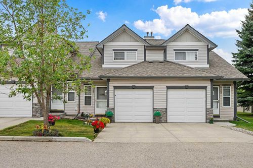 160 Millview Green Sw, Calgary, AB, T2Y3W1 | Card Image