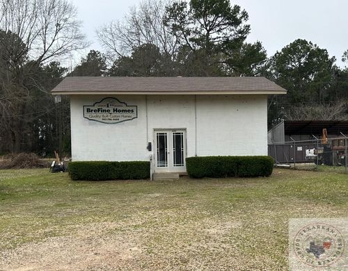 605 Howard St., Queen City, TX, 75572 | Card Image