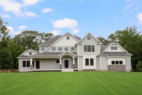 105 Princess Pine Dr, East Greenwich, RI, 02818 | Card Image