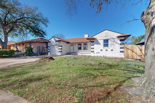 1341 Serenade Ln, Dallas, TX, 75241-2026 | Card Image