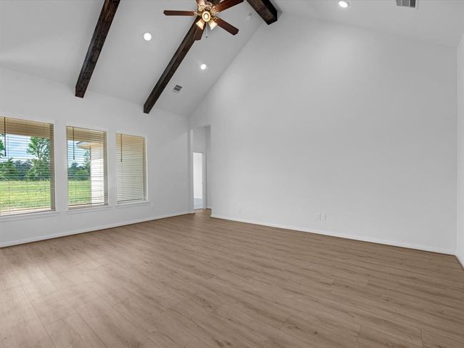 401 County Road 3081, House other with 4 bedrooms, 3 bathrooms and 3 parking in Cleveland TX | Image 5