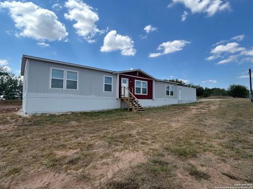 1038 County Road 329, Floresville, TX, 78114 | Card Image