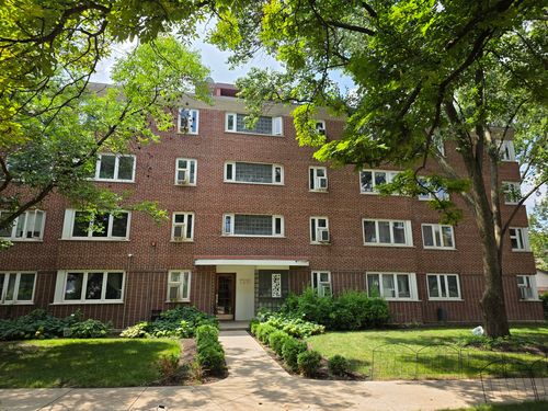 apt-3sw-7210 Oak Ave, River Forest, IL, 60305-1956 | Card Image