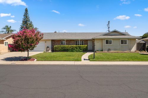 1913 Elder Lane, Modesto, CA, 95355 | Card Image
