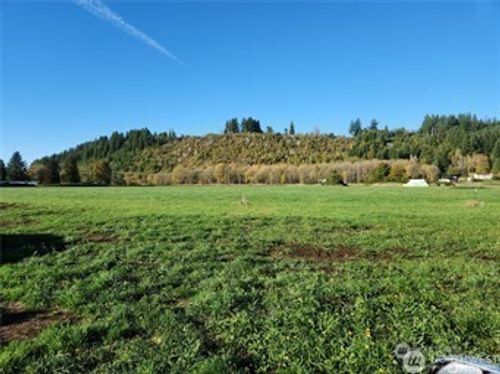 220 Mossyrock Rd W, Mossyrock, WA, 98564-9610 | Card Image