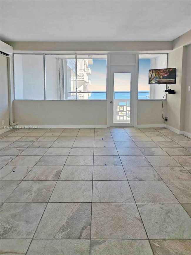 APT-1507 - 1900 S Ocean Dr, Home with 0 bedrooms, 1 bathrooms and null parking in Fort Lauderdale FL | Image 5