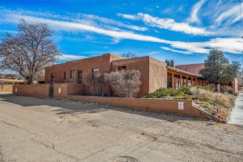 641 Webber St, Santa Fe, NM, 87505-2655 | Card Image