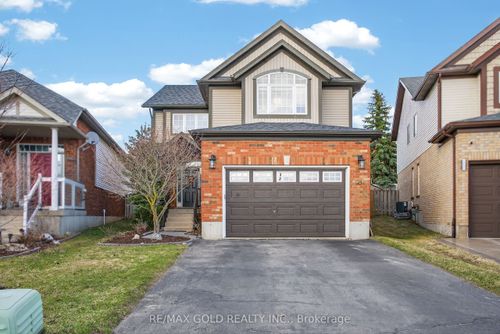 24 Murray Crt, Orangeville, ON, L9W0A1 | Card Image