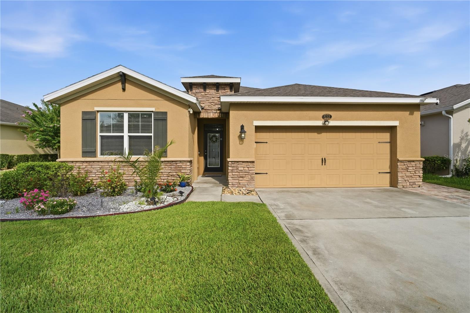 Residential in DELAND