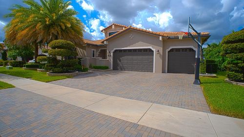 8965 Watercrest Circle E, Parkland, FL, 33076 | Card Image