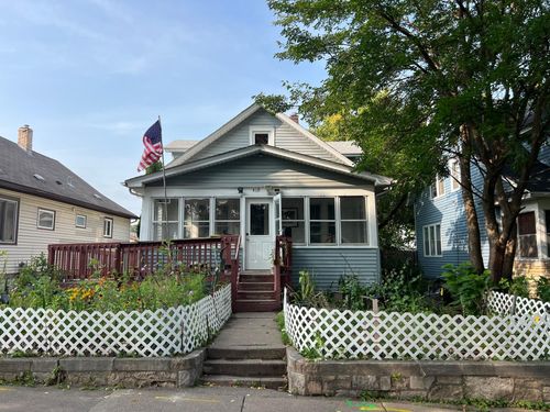 419 Rose Ave E, Saint Paul, MN, 55130-3629 | Card Image