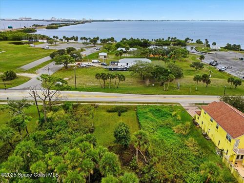2513 N Banana River Dr, Merritt Island, FL, 32952-5430 | Card Image