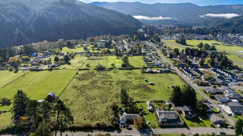 800 Rigby Ave, Rio Dell, CA, 95562-1435 | Card Image