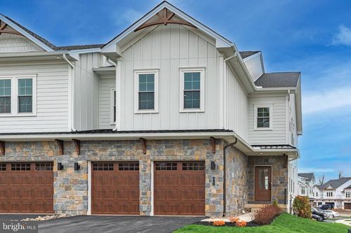 730 Emory Ct, Horsham, PA, 19044-4300 | Card Image