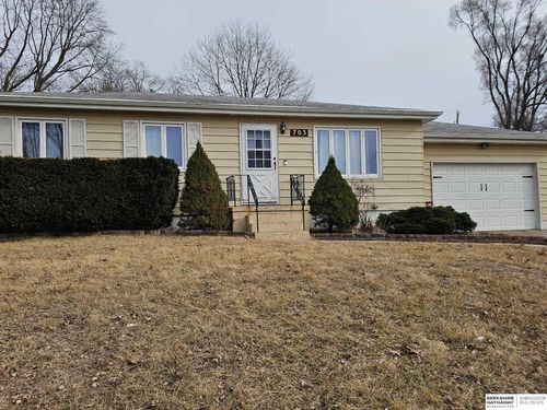 703 Vernon Avenue, Bellevue, NE, 68005 | Card Image