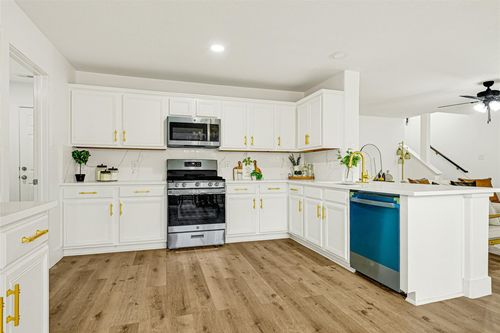 1914 Rock Ridge Dr, Houston, TX, 77049-1467 | Card Image
