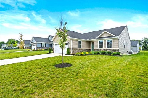4323 Cedar Grove Ct, Batavia, OH, 45103-2696 | Card Image