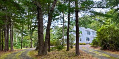 484 Main Street, House other with 4 bedrooms, 3 bathrooms and null parking in Vineyard Haven MA | Image 1