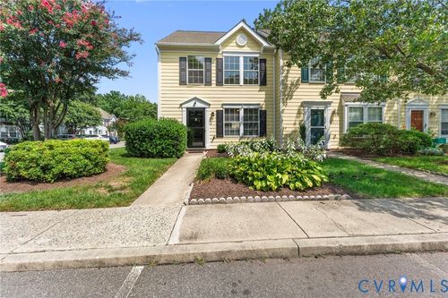 10111 Robin Lee Ln, Glen Allen, VA, 23060-7322 | Card Image