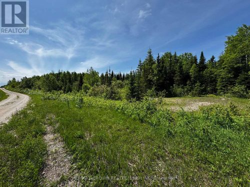 PCL 13187 Bannerman Twp, Hearst, ON, P0L1N0 | Card Image