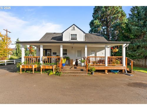 19149 S End Rd, Oregon City, OR, 97045-9732 | Card Image