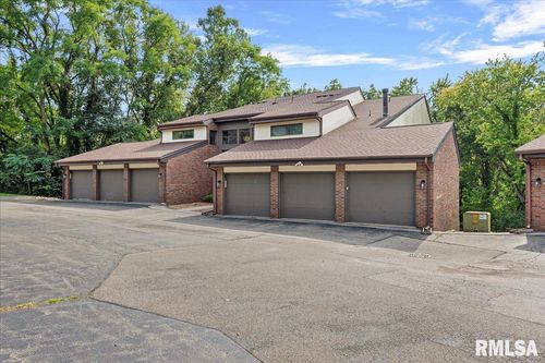 apt-f-2012 Jeanette Ln, Springfield, IL, 62702-6618 | Card Image