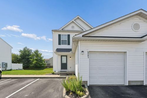 3a-6045 Georges Park Dr, Canal Winchester, OH, 43110-9045 | Card Image
