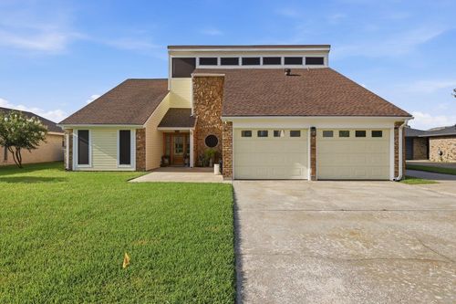 309 Nugent Dr., Port Neches, TX, 77651 | Card Image