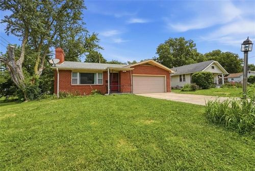 5404 Webster Ave, Kansas City, KS, 66104-2147 | Card Image