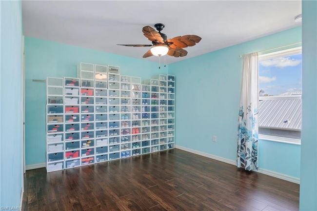 420 Se 13 Th Ct, House other with 4 bedrooms, 3 bathrooms and 2 parking in Cape Coral FL | Image 29