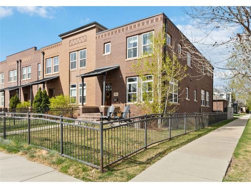 1901 S Logan St, Denver, CO, 80210 | Card Image