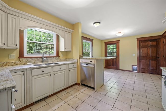 9 David Dr, House other with 3 bedrooms, 3 bathrooms and null parking in Peru MA | Image 8
