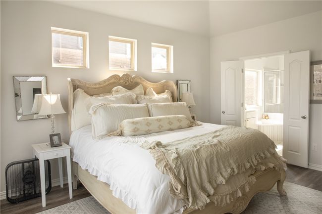 770 Leadtree Loop, House other with 4 bedrooms, 3 bathrooms and 3 parking in Buda TX | Image 16