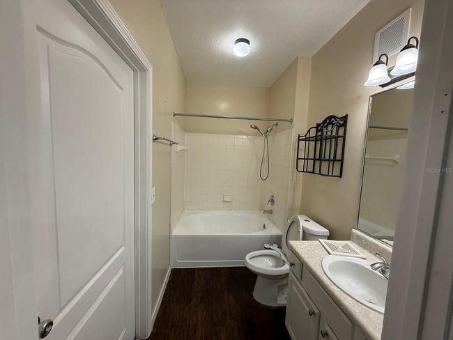 17977 - 17977 Villa Creek Dr, Condo with 1 bedrooms, 1 bathrooms and null parking in Tampa FL | Image 10