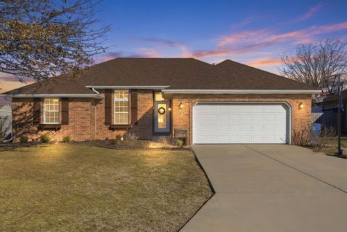 1107 E Eagle Rock Dr, Ozark, MO, 65721-7860 | Card Image