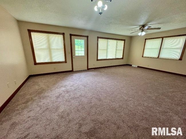 1492 45 Th St, House other with 3 bedrooms, 2 bathrooms and null parking in New Boston IL | Image 5