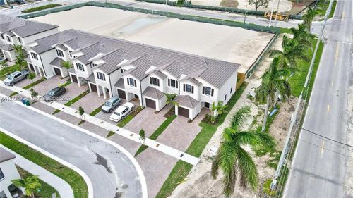 23220-23220 Sw 131st Ct, Homestead, FL, 33032-9226 | Card Image