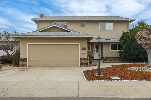 2019 Debbie Lane, Lodi, CA, 95242 | Card Image