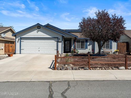 1660 Round Up Rd, Fernley, NV, 89408-8331 | Card Image