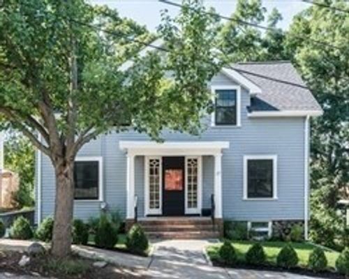 17 Warwick Rd, Watertown, MA, 02472-1237 | Card Image