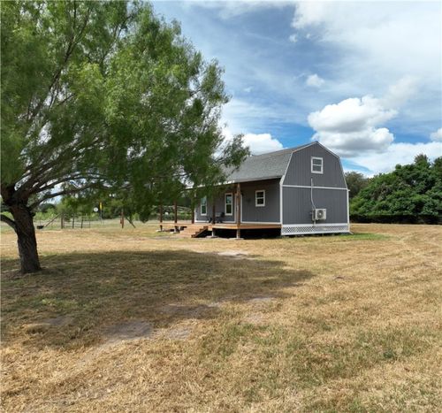 102 Clover Ln, Mathis, TX, 78368-4095 | Card Image